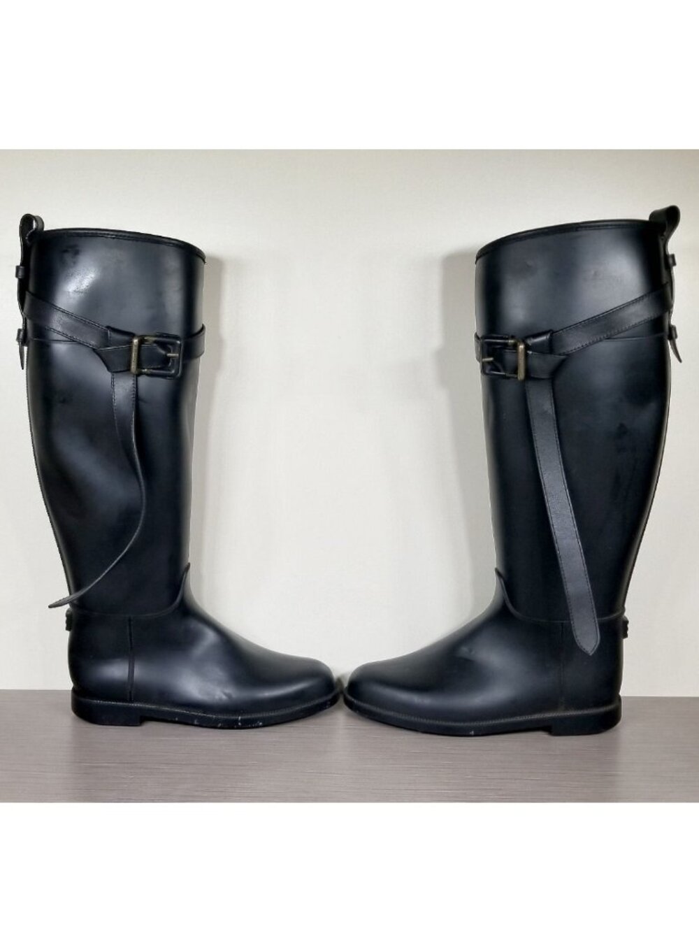 Burberry Knee High Belted Equestrian Rain Boots, Black, Womens Size 5 US / 35 - Picture 7 of 11